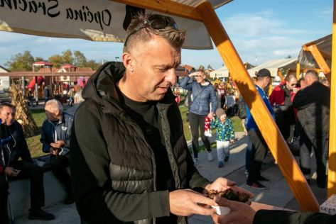 sracinec-kestenijada-velika graba 41.jpg