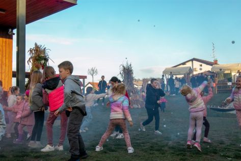 sracinec-kestenijada-velika graba 66.jpg