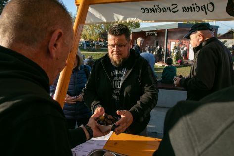 sracinec-kestenijada-velika graba 7.jpg