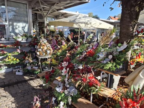 cvijece blagdan svi sveti 3 20251028.jpg