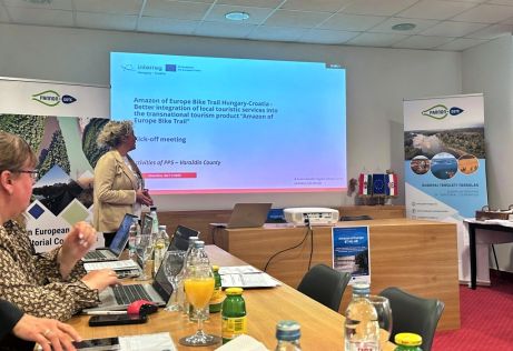 vzz-amazon of europe 8.jpg