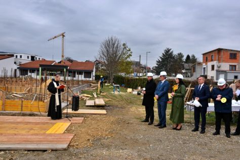 djecji vrtic novi marof-kamen temeljac 17.JPG