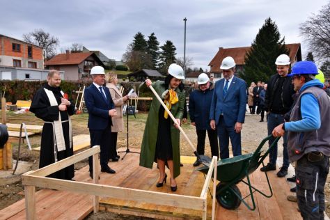 djecji vrtic novi marof-kamen temeljac 21.JPG