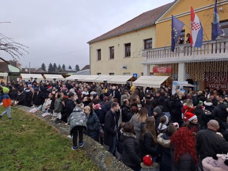 Advent u Vinici 12 20251206.jpg