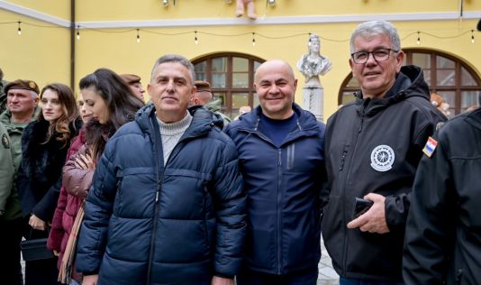 batch_Thompson 16.jpg