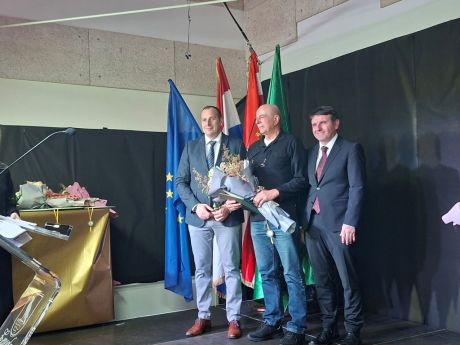 batch_sjednica-lpg 16.jpg