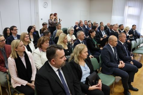 batch_Potpisivanje ugovora 5.jpg