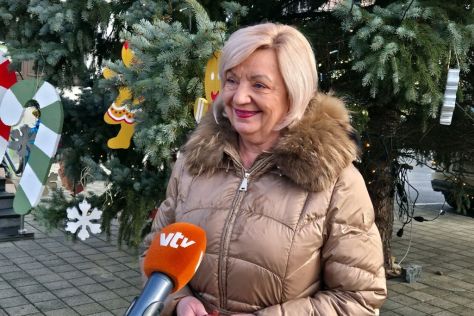 otb ukraseno drvce 11 20251212.jpg