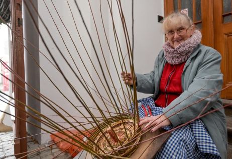 advent_u_atriju_kolaci_sarma_zaklada_vita_2025 11 20251221.jpg