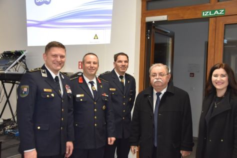 batch_dvd cestica 18.jpg