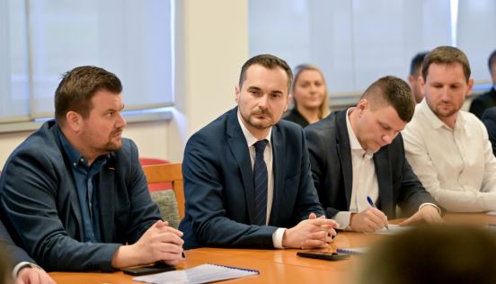 batch_radni_sastanak_zupan_grado_nacelnici_ministar_sipic_novi_marof_veljaca_2026 7.jpg