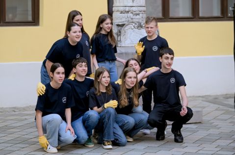 batch_Izlozba_atrij 5.jpg