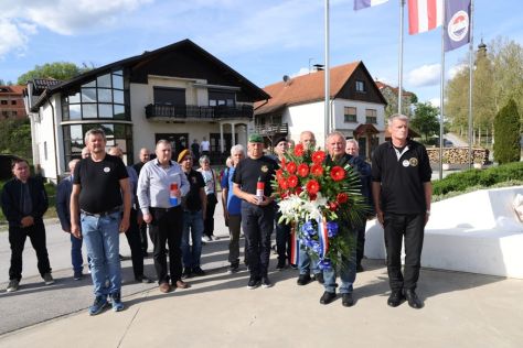 bednja-palenje svijeca 13.jpeg