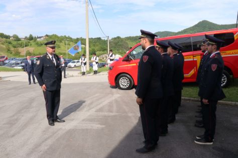 batch_75_godina_dvd_visnjica_01.jpg