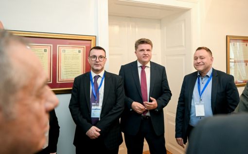 batch_prijem-predstavnika-odbora-za-obranu-40-_6a1f227351800.jpg