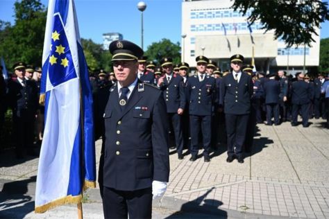 batch_Proslava 150 4.jpg