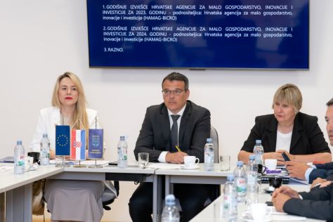 batch_saborski_odbor_za_gospodarstvo_kneginec_fanon_minerva 10.jpg