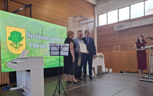 Svecana sjednica Opcinskog vijeca Opcine Vidovec 3.jpg