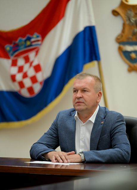 batch_Potpisivanie_ugovora_Grad_Zupanija 10.jpg