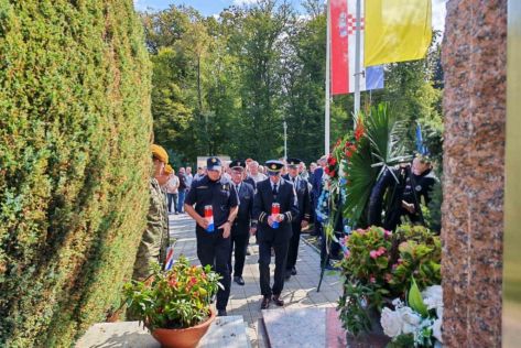 batch_35. obljetnica osloboenja Banjine i Dan branitelja NM 8.jpg