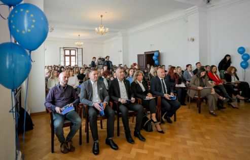 batch_Erasmus 5.jpg